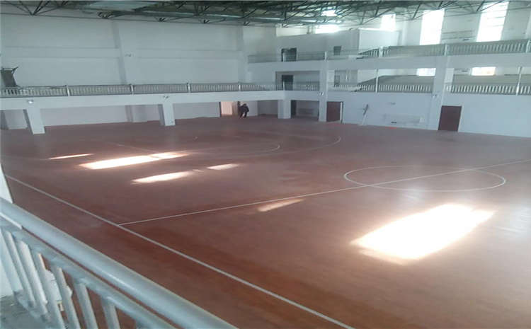 學校體育運動地板公司