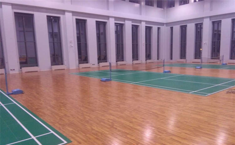 拼接板木地板籃球館結(jié)構(gòu)