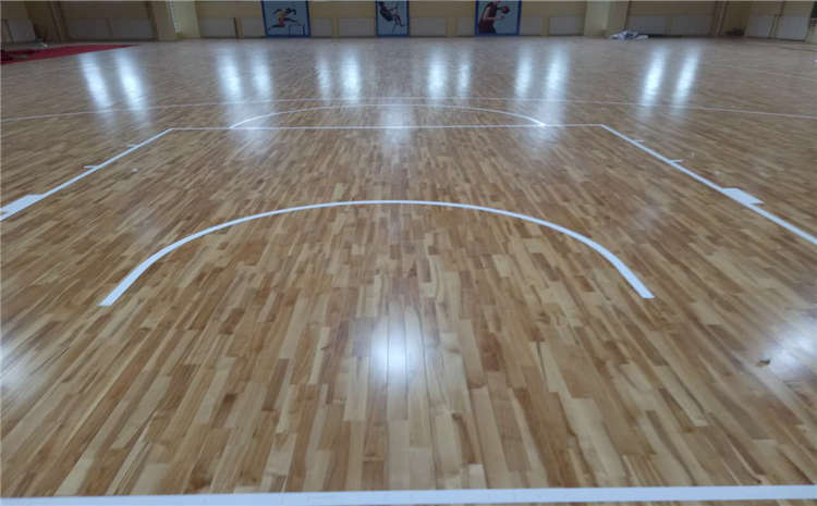 烏魯木齊楓木體育場地板厚度