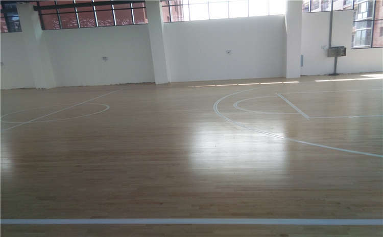 橡膠木NBA籃球場木地板翻新施工