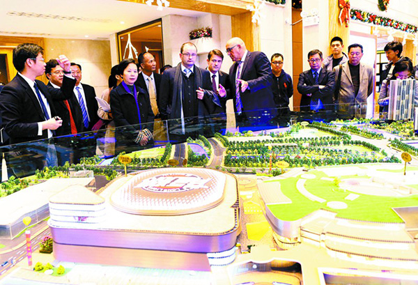 國際籃聯(lián)考察團實地考察2019年男籃球佛山賽區(qū)主場館